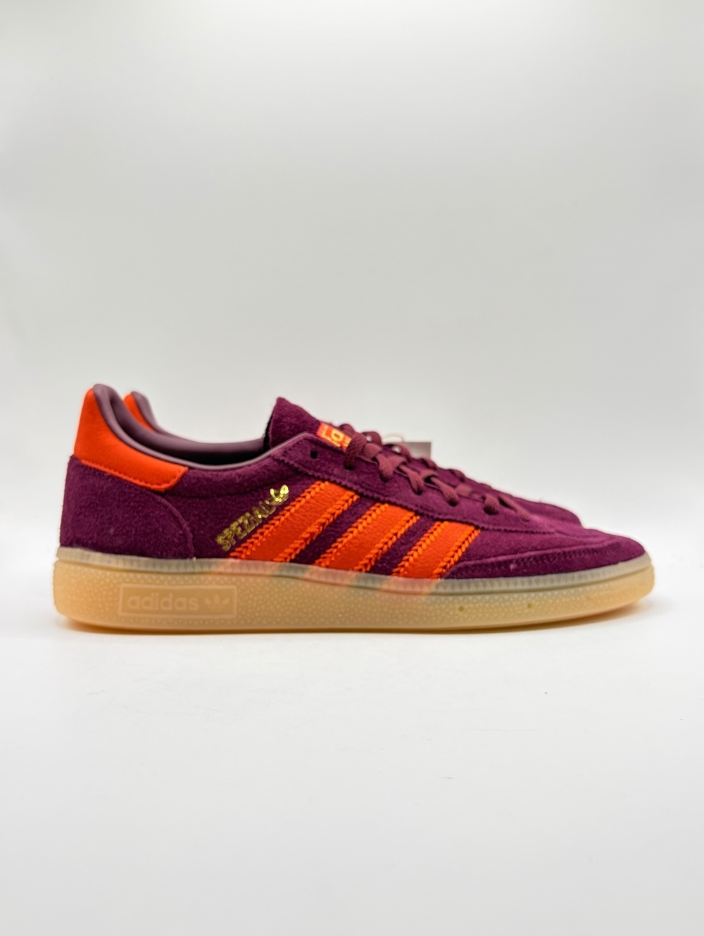 Adidas Handball Spezial sneakers in Maroon, Preloved Red and Gum 8 Women New